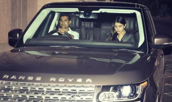 Virat Kohli Range Rover Land Rover Vogue